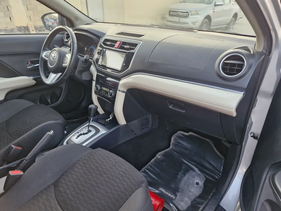 2023 Toyota Rush GL