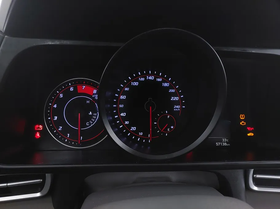 2023 Hyundai Elantra Smart 
