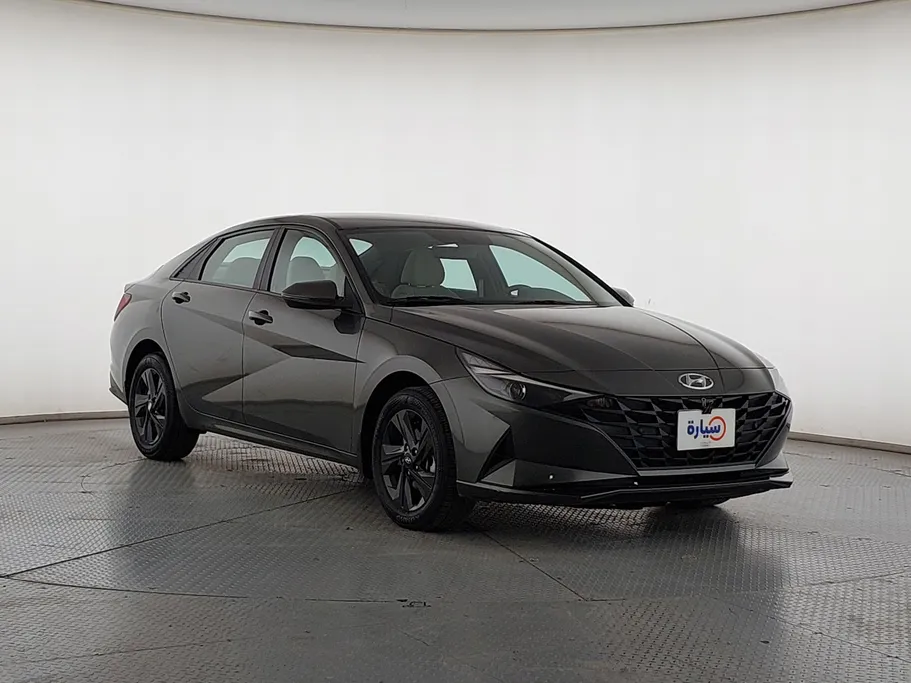 2023 Hyundai Elantra Smart 