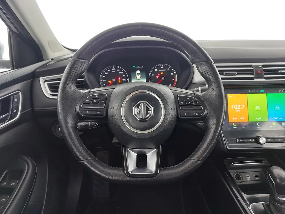 2022 MG 5 LUX 