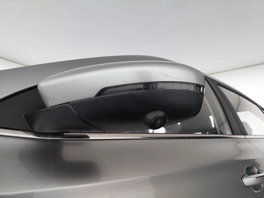 2022 MG 5 LUX 