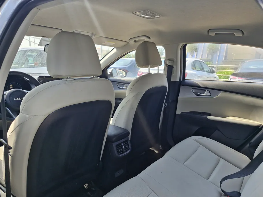 2023 Kia Cerato L 