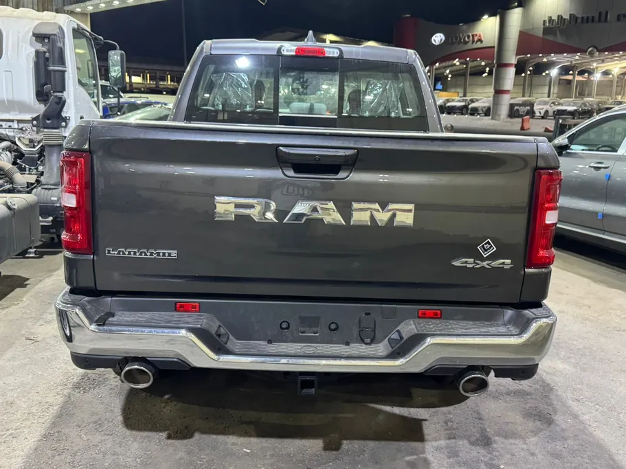 2025 Dodge Ram LARAMIE 