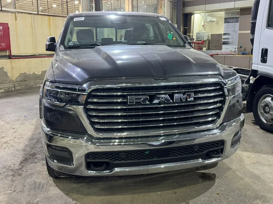2025 Dodge Ram LARAMIE 
