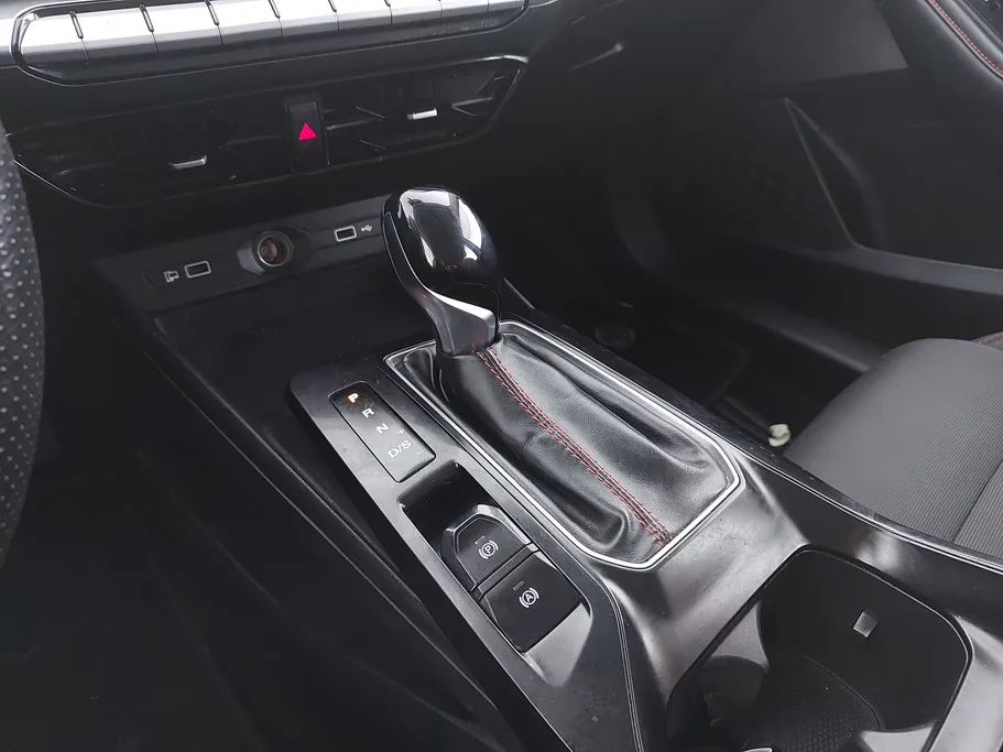 2023 MG GT STD 