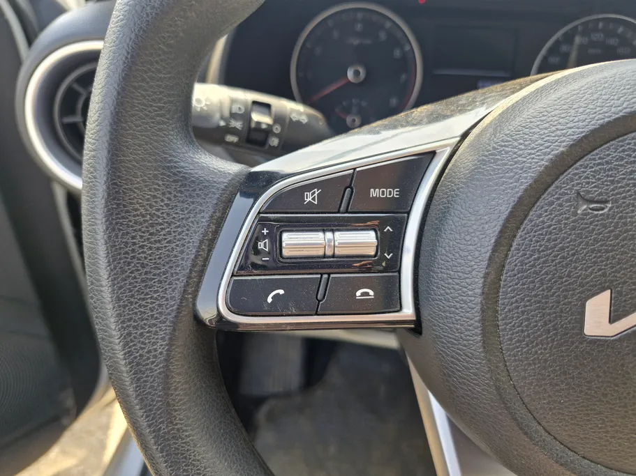 2023 Kia Cerato L 