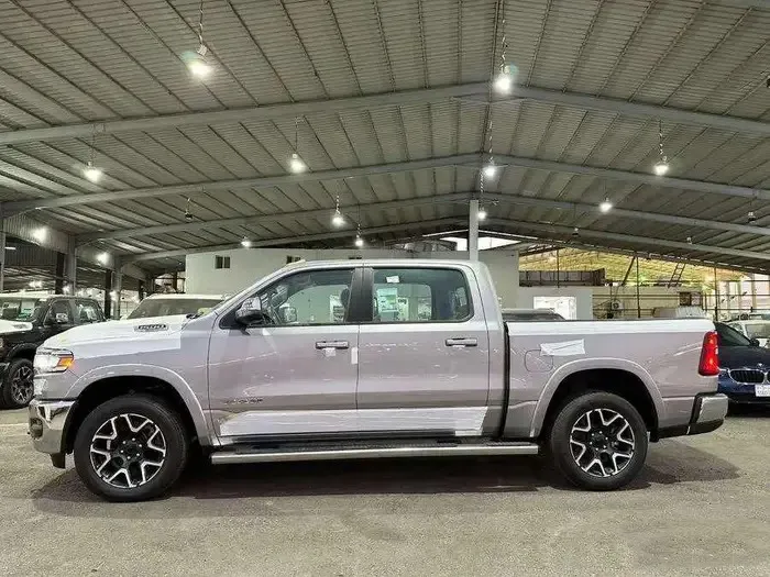 2025 Dodge Ram LARAMIE 