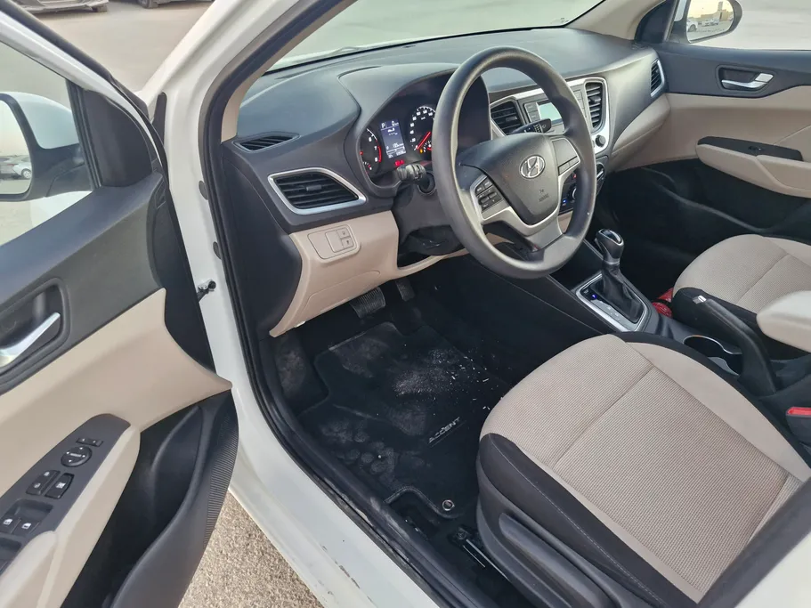 2023 Hyundai Accent Smart 