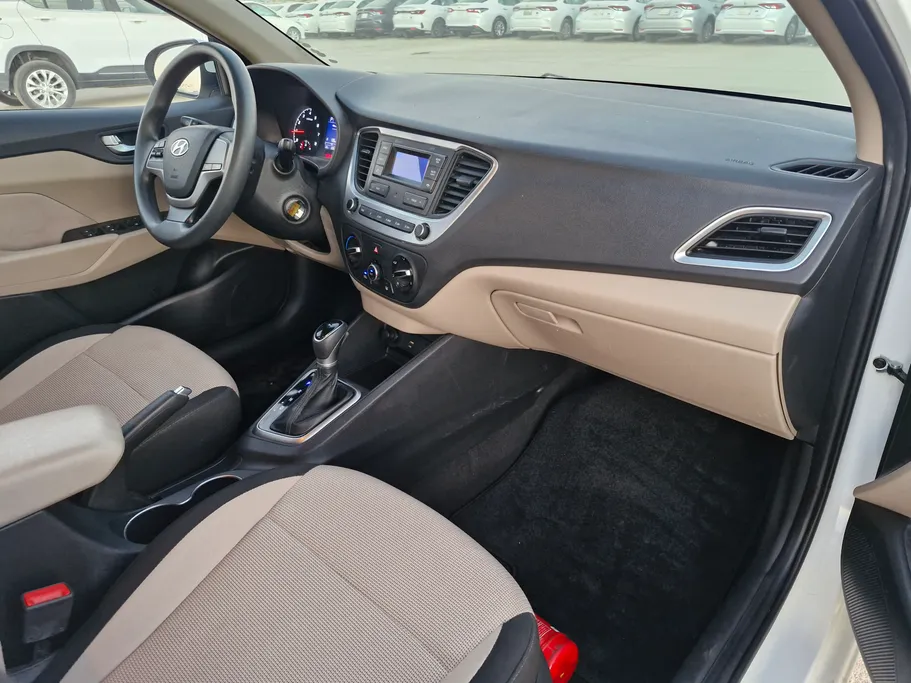 2023 Hyundai Accent Smart 