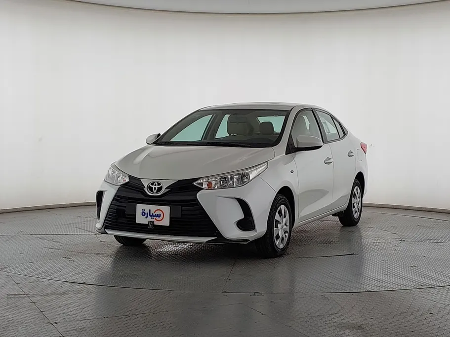 2021 Toyota Yaris  Y 