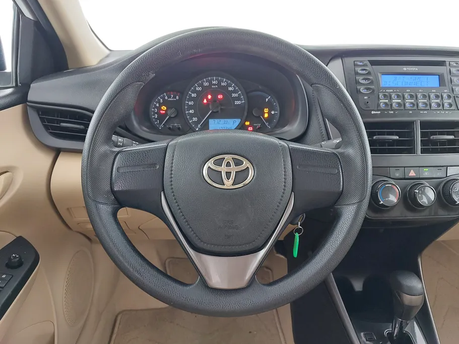 2021 Toyota Yaris  Y 