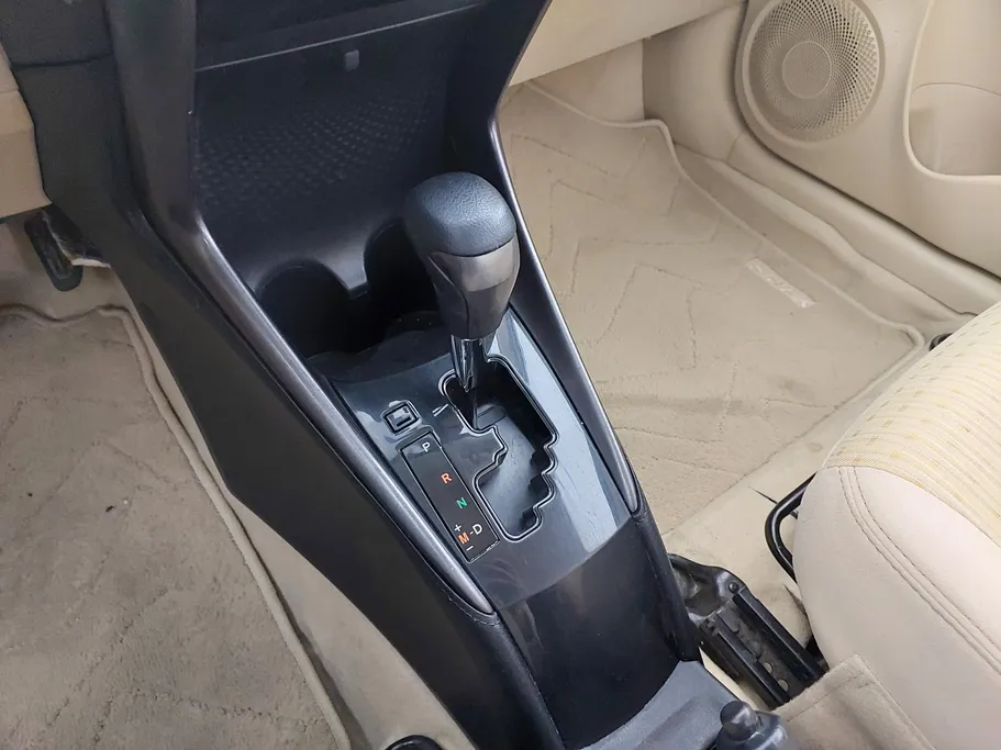 2021 Toyota Yaris  Y 