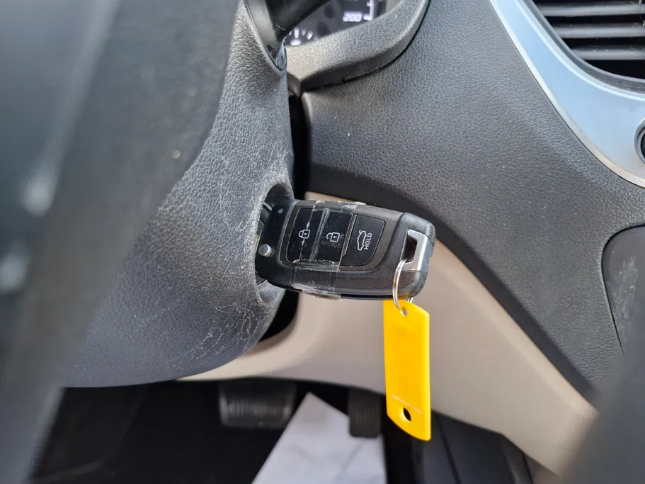 2023 Hyundai Accent Smart 