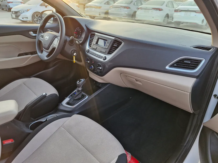 2023 Hyundai Accent Smart 