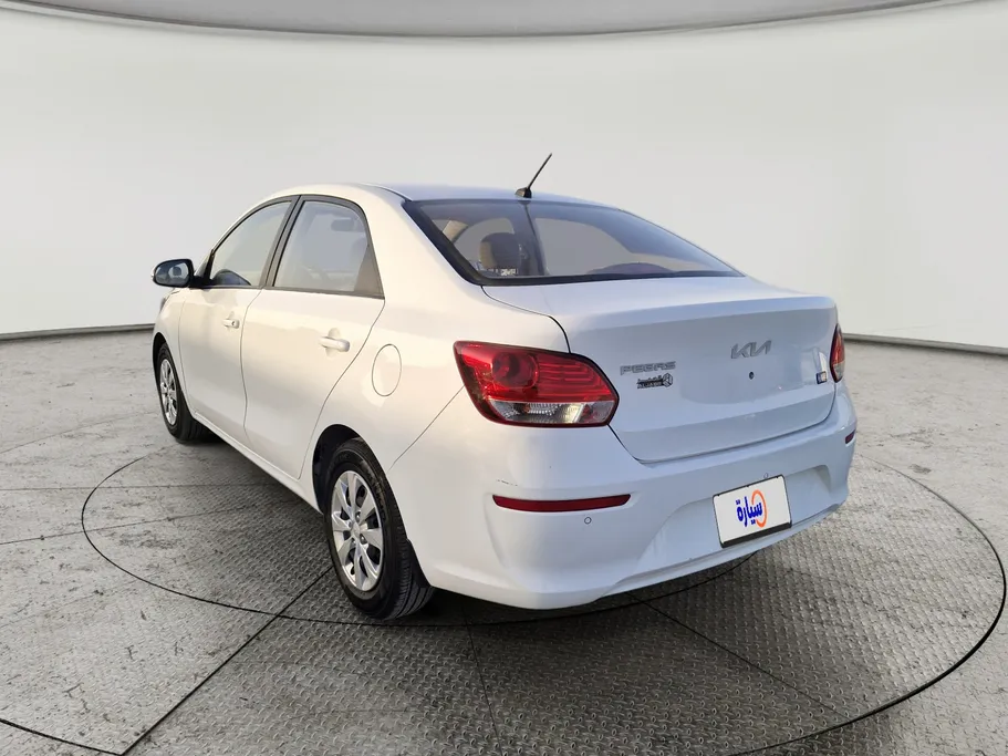 2023 Kia Pegas LX 