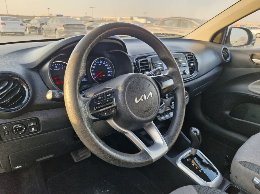 2023 Kia Pegas LX 