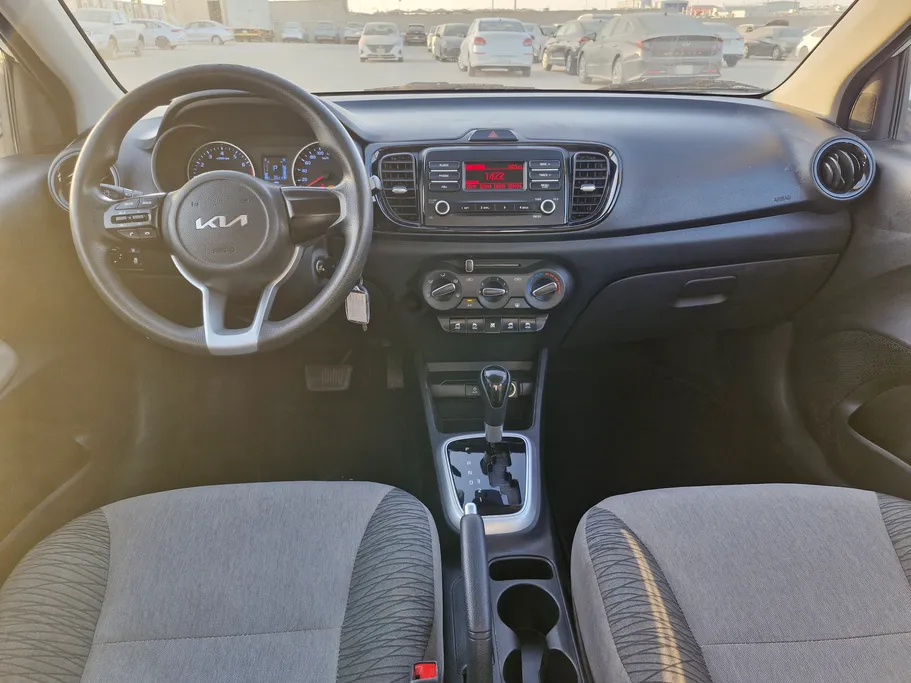 2023 Kia Pegas LX 