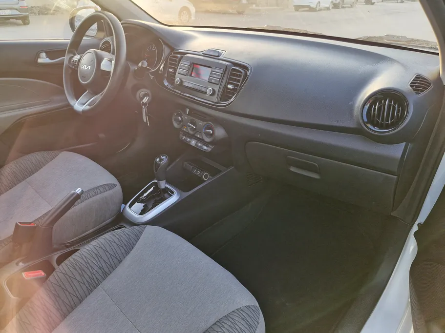 2023 Kia Pegas LX 