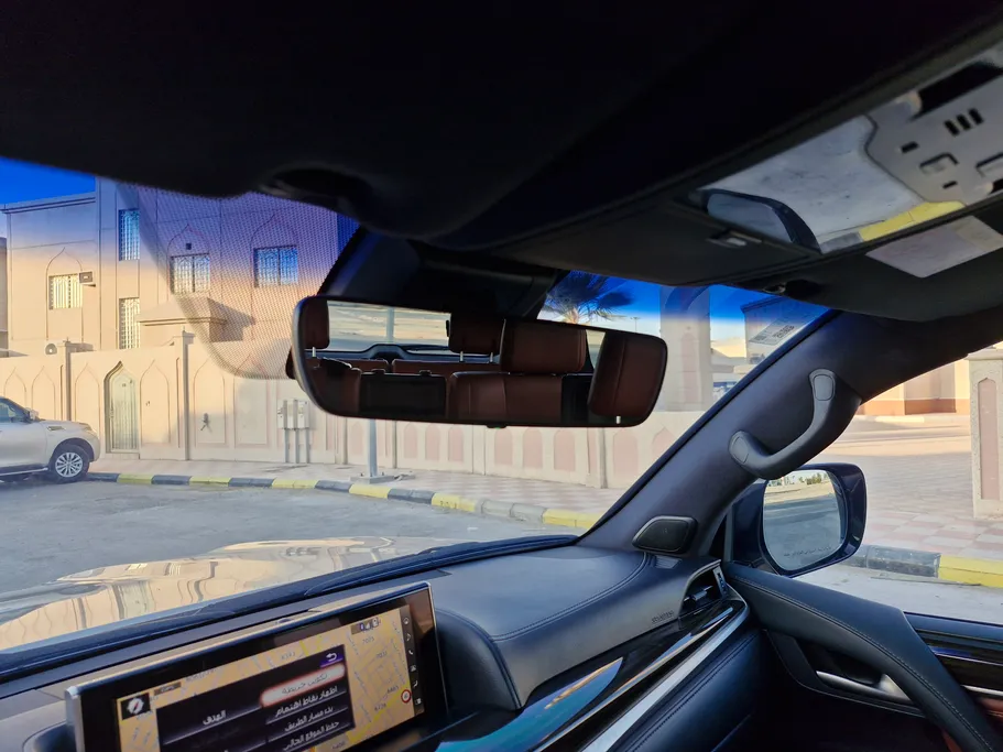 لكزس LX 570 S 2021 