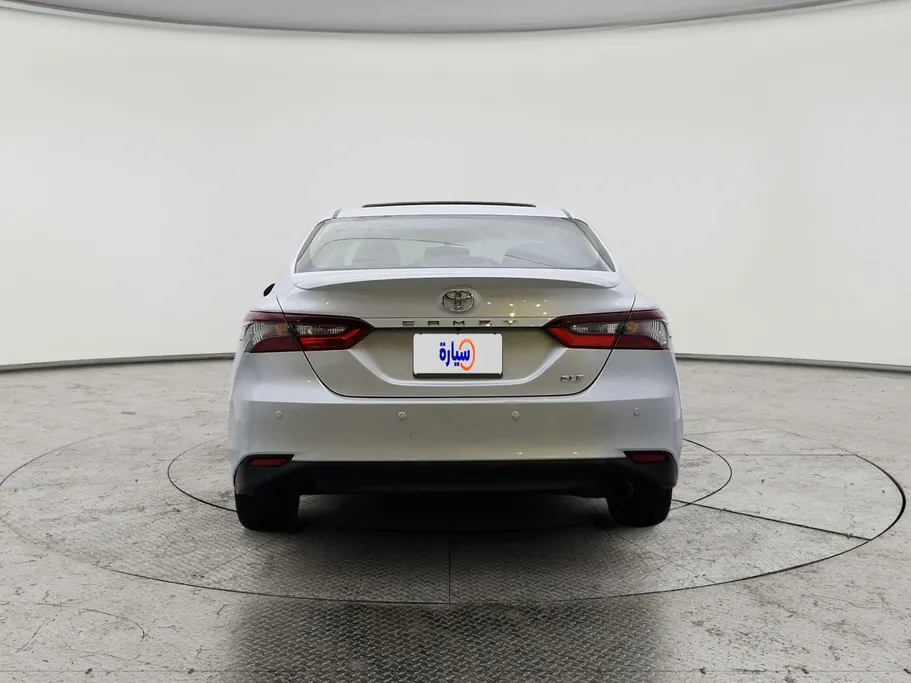 2024 Toyota Camry  GLE 