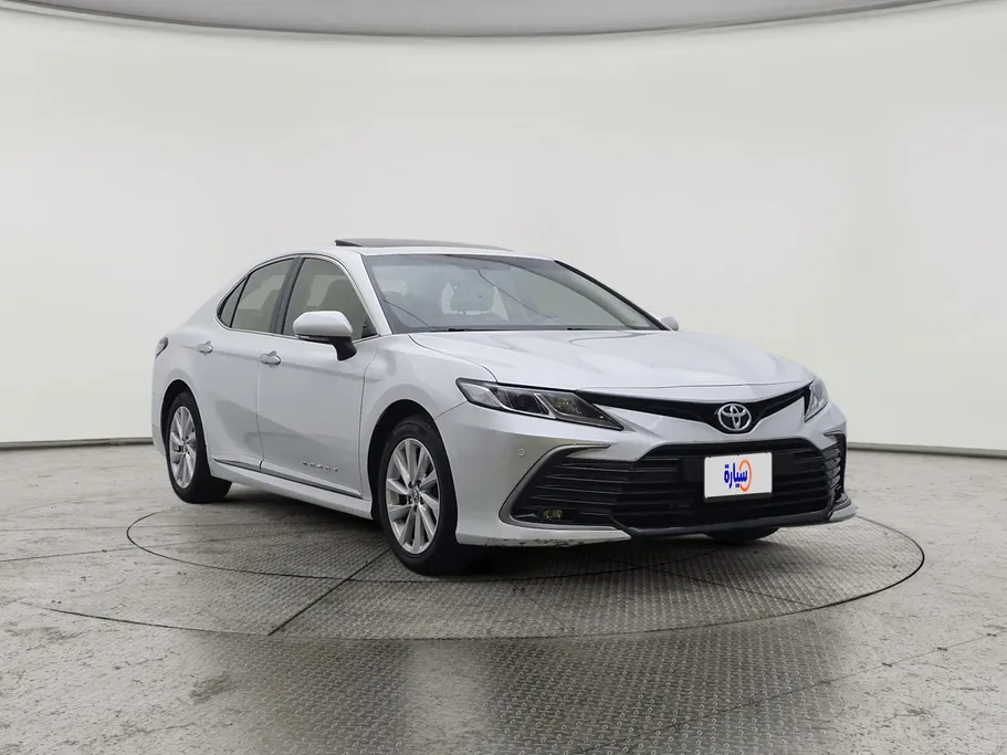 2024 Toyota Camry  GLE 
