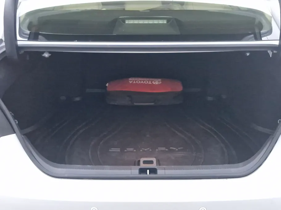 2024 Toyota Camry  GLE 