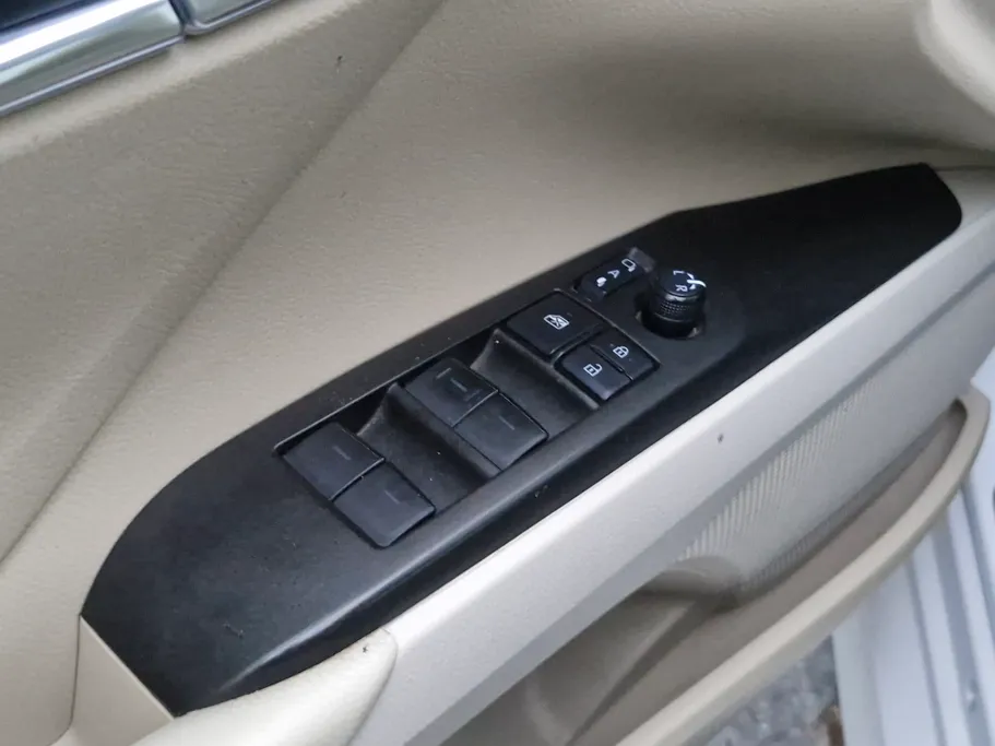 2024 Toyota Camry  GLE 
