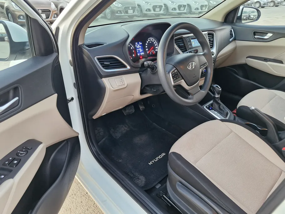 2023 Hyundai Accent Smart 