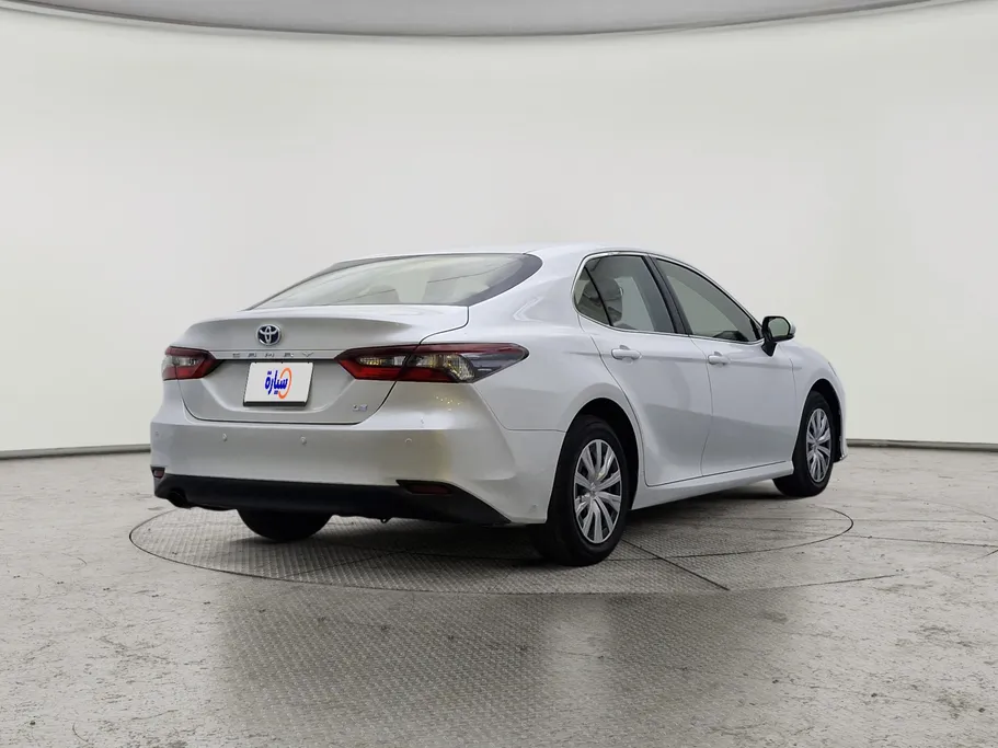 2024 Toyota Camry  LE HEV 