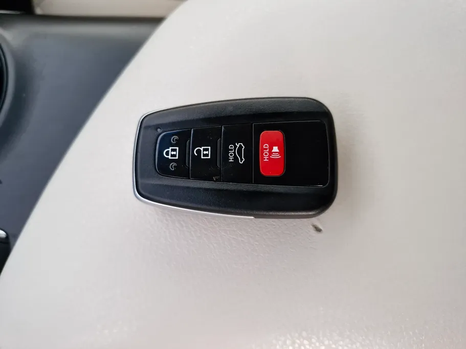 2024 Toyota Camry  LE HEV