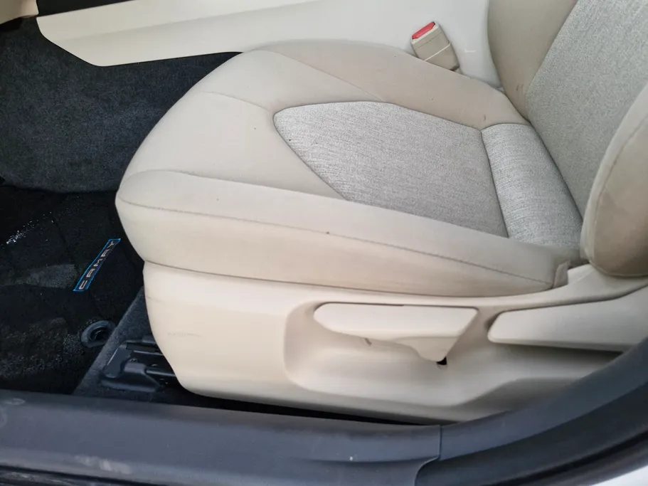 2024 Toyota Camry  LE HEV