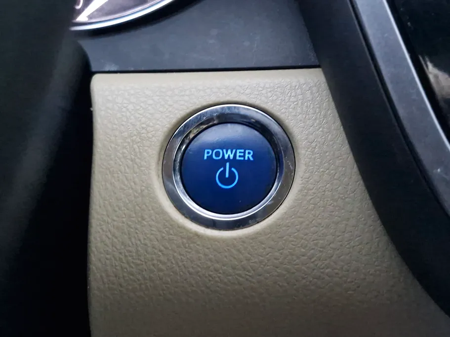 2024 Toyota Camry  LE HEV 
