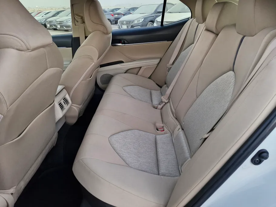 2024 Toyota Camry  LE HEV