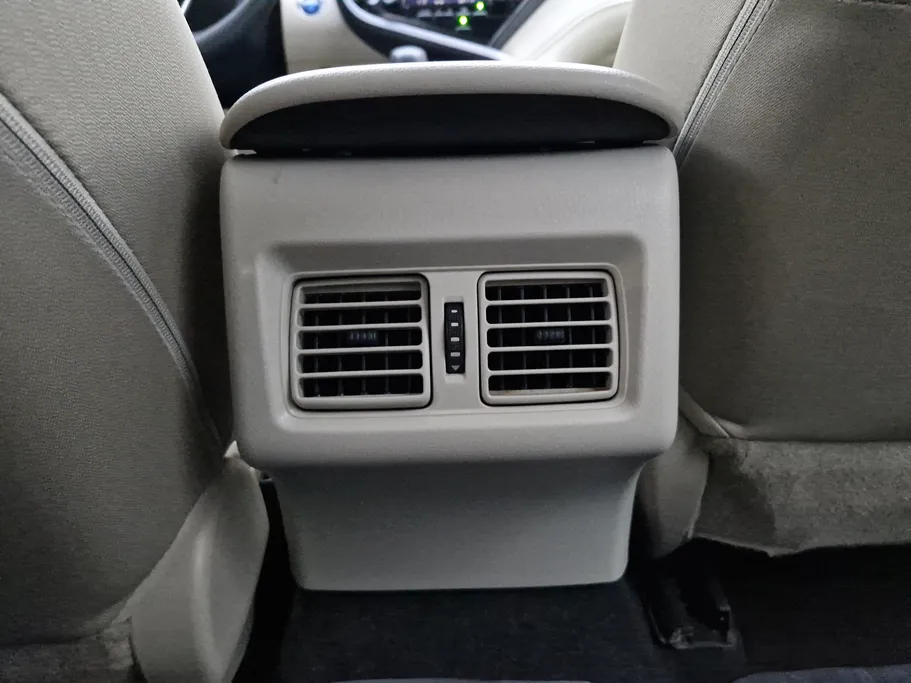 2024 Toyota Camry  LE HEV 