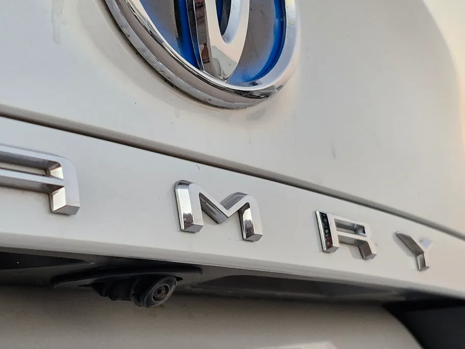 2024 Toyota Camry  LE HEV
