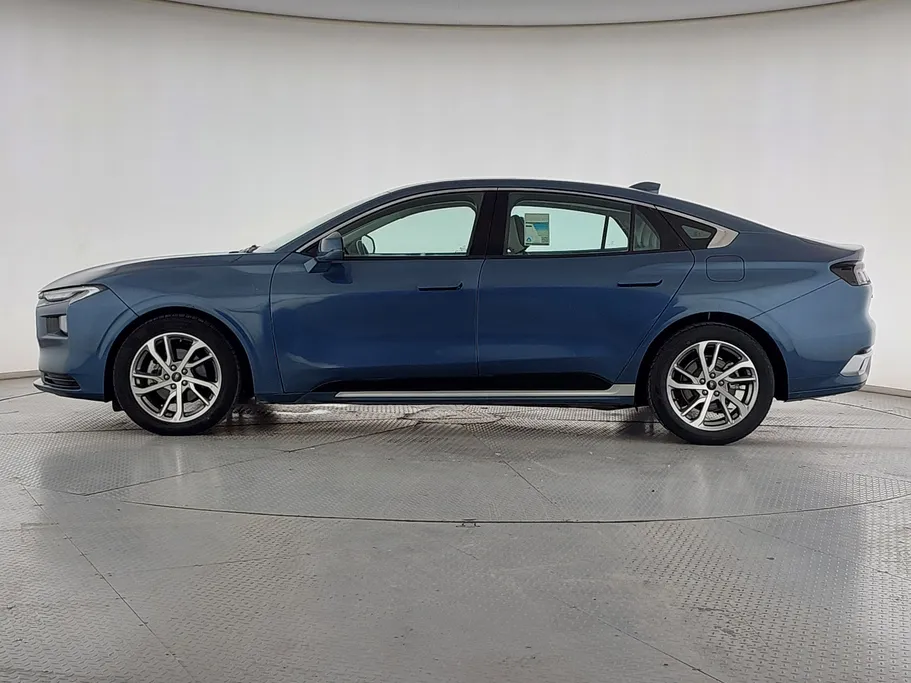 2023 Ford Taurus Trend 