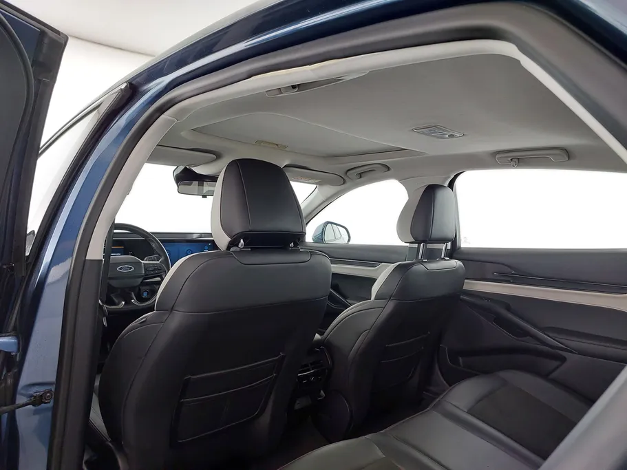 2023 Ford Taurus Trend 