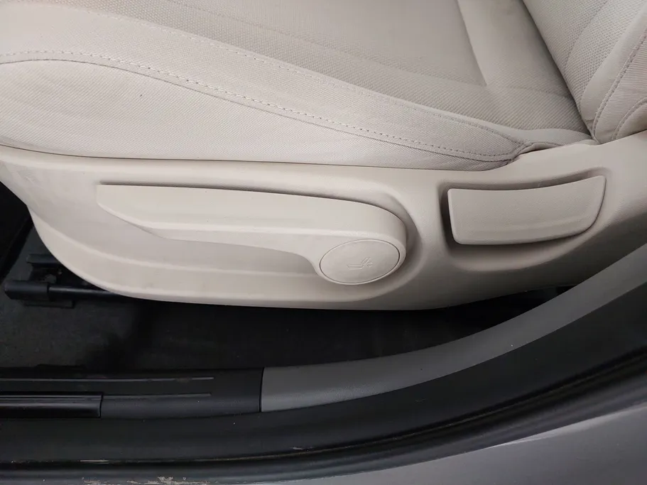 2022 Hyundai Elantra Smart 