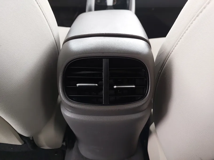 2022 Hyundai Elantra Smart 