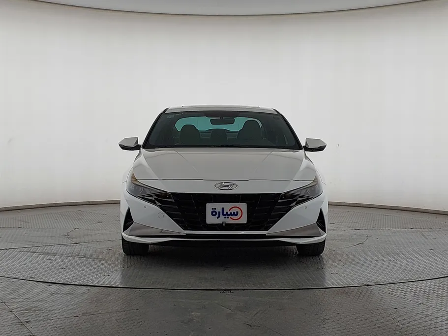 2022 Hyundai Elantra Smart 