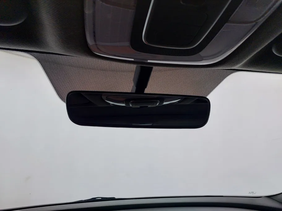 2022 Hyundai Elantra Smart 