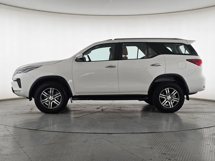 2022 Toyota Fortuner GX2 