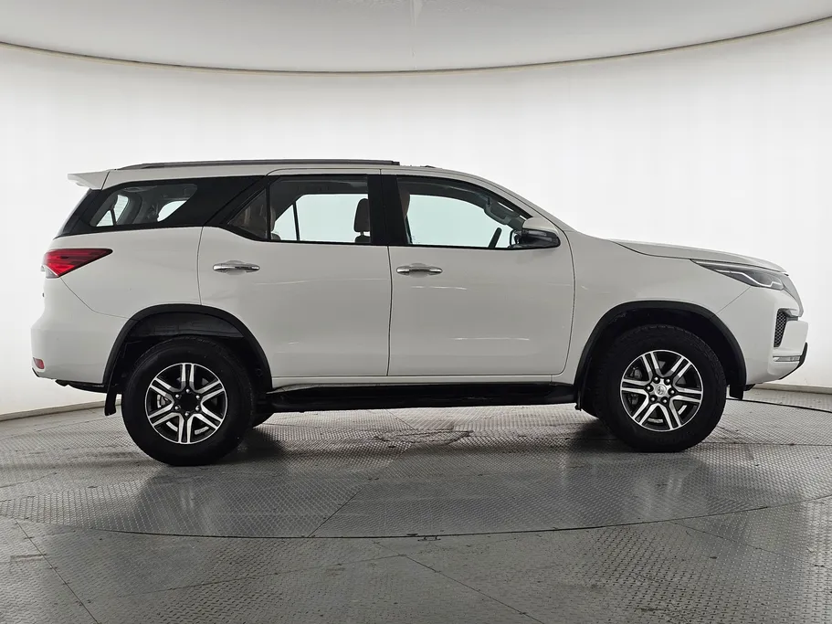 2022 Toyota Fortuner GX2 