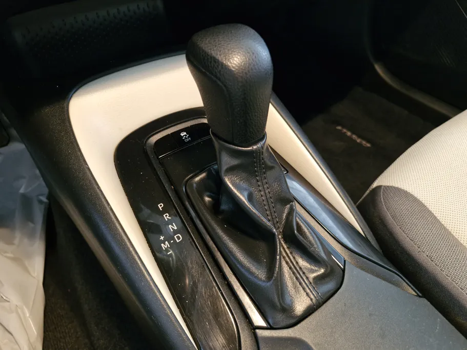 تويوتا كورولا XLI 2023 