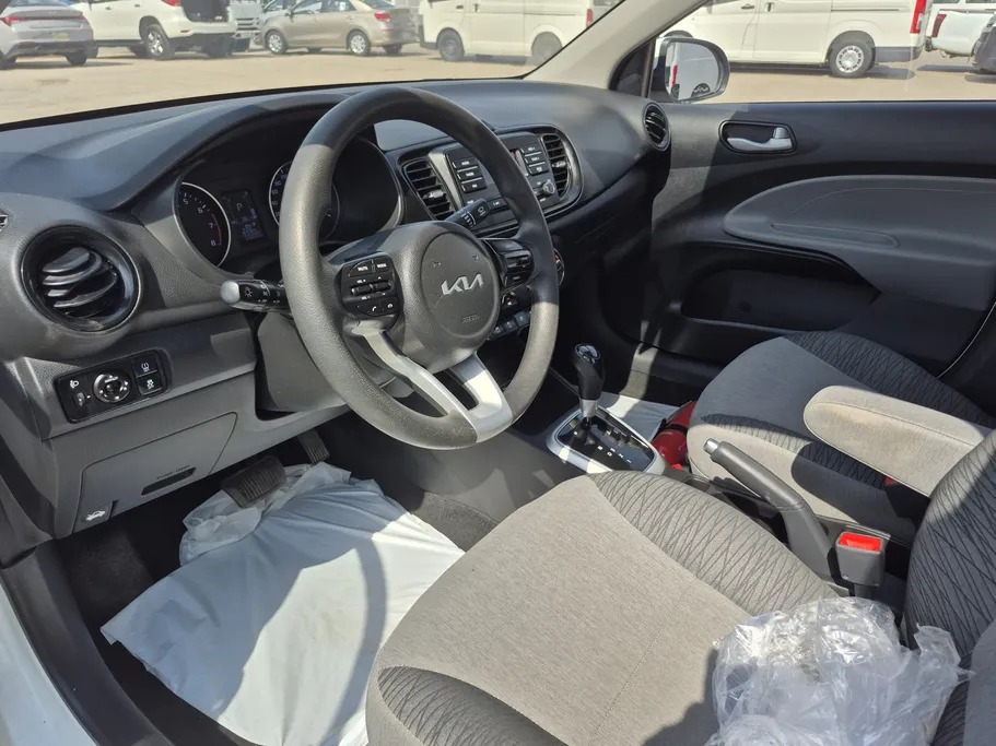 2024 Kia Pegas GL 