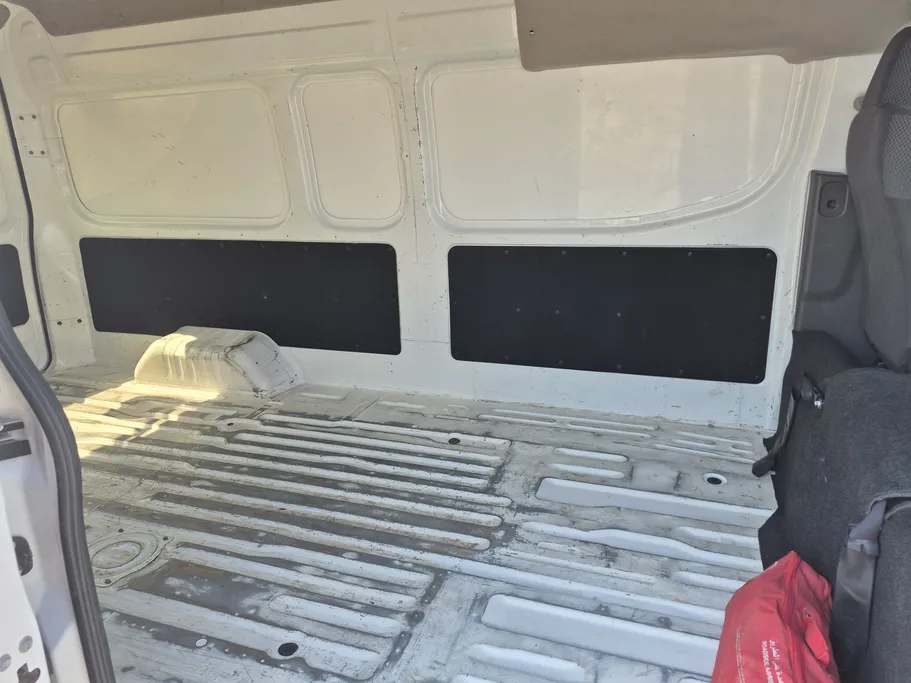 نيسان باص اورفان NV350 2021 