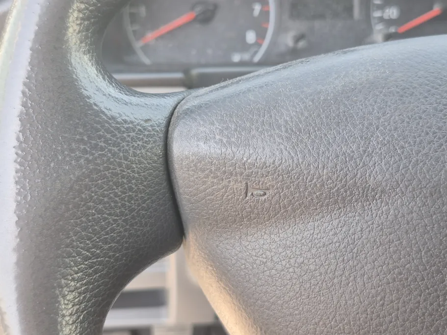 نيسان باص اورفان NV350 2021 