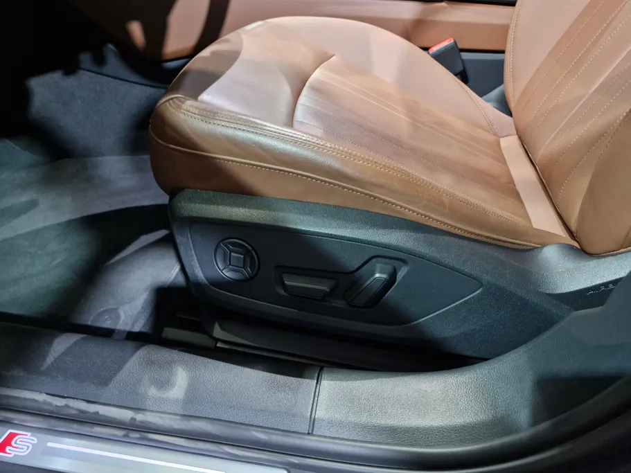 2023 Audi A6 40 TFSl 