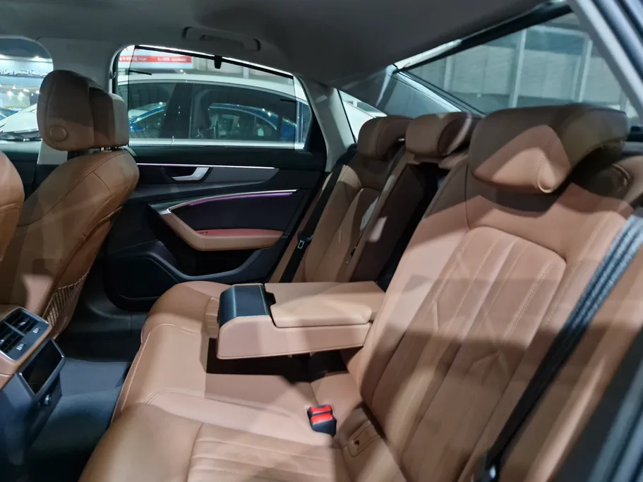 2023 Audi A6 40 TFSl 