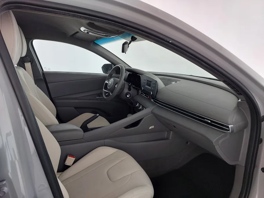2023 Hyundai Elantra Fleet 